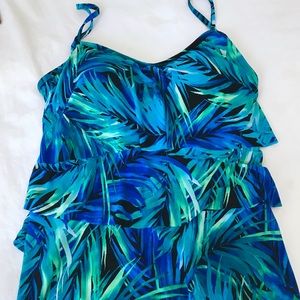 Caribbean Joe Ruffle Tankini Top